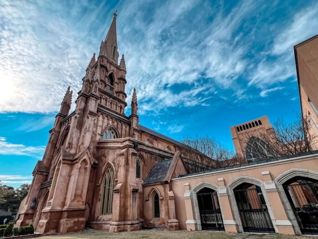 The Convergent Evolution of the Protestant&nbsp;Church